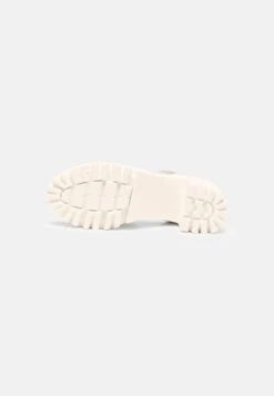 Madden Girl Sohoo - High Heeled Sandals - White -Stride Shop cd4e04f24df4439bb4a979133dd46cfa