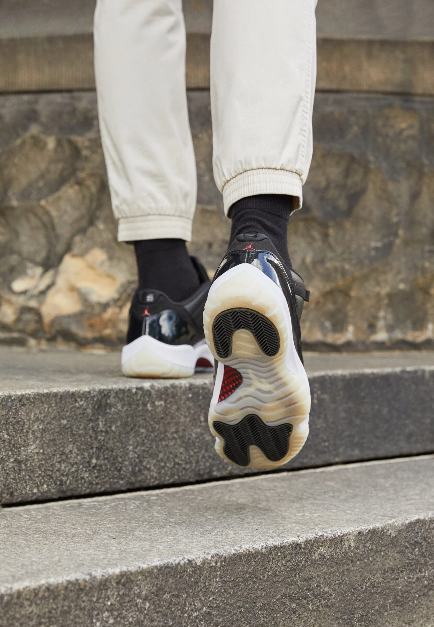 Air Jordan 11 Retro Low - Trainers - Black/Gym Red/White/Sail 4 Air Jordan 11 Retro Low - Trainers - Black/Gym Red/White/Sail - Image 2