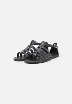 Vagabond Tia - Sandals -Stride Shop cf2def011bff4de1a5fdd1781ae221c1