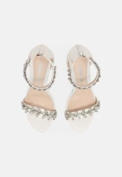 Buffalo Pia - Sandals - Ivory -Stride Shop d1ff2c29630f4bb5915445d882a3f4fa