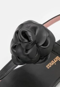 Pretty Ballerinas T-Bar Sandals - Black -Stride Shop d9732126a11144dc835ad951b6b3a072