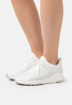 Fitflop Vitamin Ffx Knit Sports- Trainers - Urban White Mix