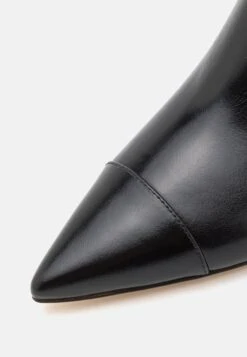 MICHAEL Michael Kors Kadence - Classic Ankle Boots -Stride Shop e490dfc69afe4fd5a8dc1f97da53df8d