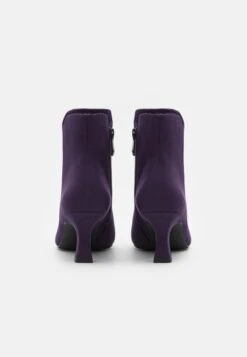 Marco Tozzi Classic Ankle Boots - Purple -Stride Shop f3215445affe49c1aef5a6dd61143863