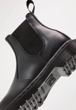 Dr. Martens 2976 Mono Chelsea - Classic Ankle Boots - Black Smooth -Stride Shop f86860d1ad514404a6e76185d34d3830