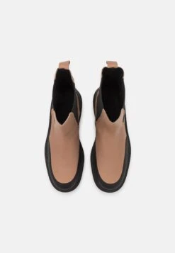 Selected Femme Slfasta - Platform Ankle Boots - Warm Taupe -Stride Shop fa537f2d6b29403f998a8846ee456773