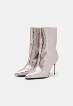 Steve Madden Lyricals - Classic Ankle Boots -Stride Shop fb60fed6aa294c08911aad57b681abba